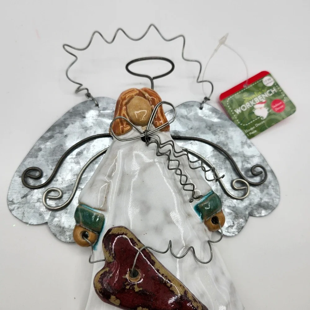 Santa's Workbench Ceramic Angel Metal Wings Heart Wall Decor 2002 NEW